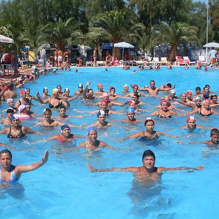 Kamemi Village & Camping Ribera Extérieur photo