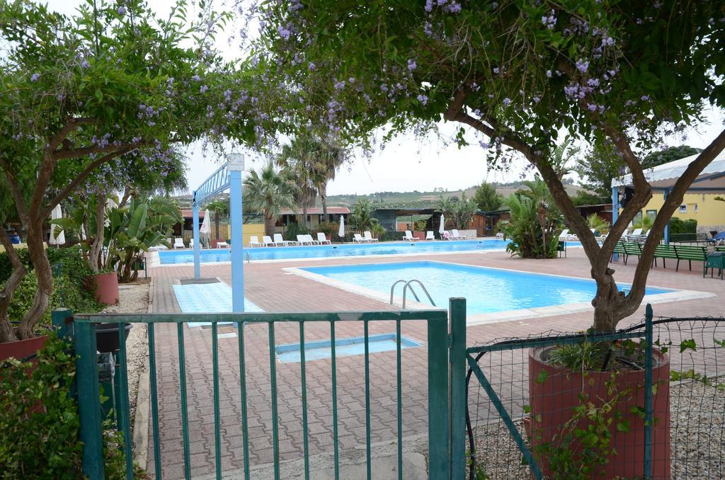 Kamemi Village & Camping Ribera Extérieur photo