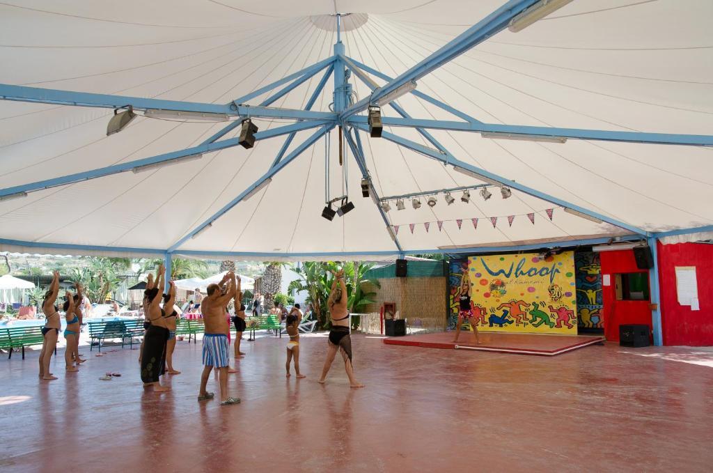 Kamemi Village & Camping Ribera Extérieur photo