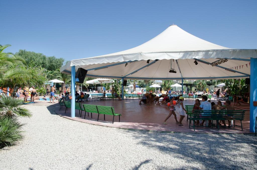 Kamemi Village & Camping Ribera Extérieur photo