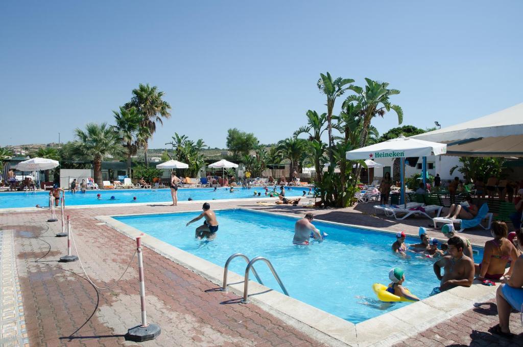 Kamemi Village & Camping Ribera Extérieur photo