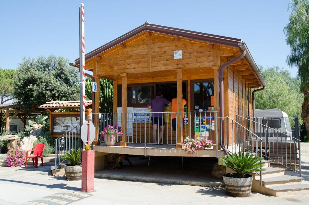 Kamemi Village & Camping Ribera Extérieur photo