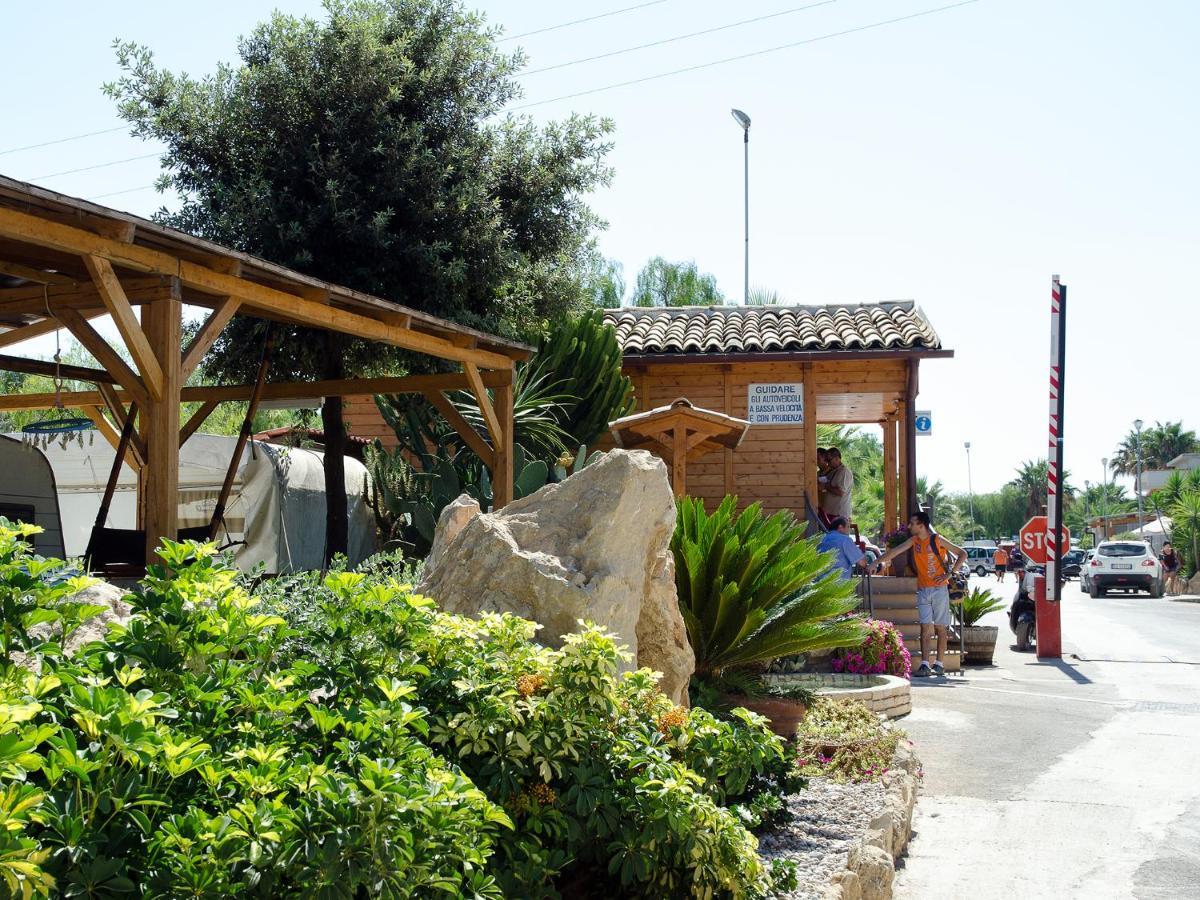 Kamemi Village & Camping Ribera Extérieur photo
